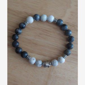 Laboradorite and White Howlite Mala Bead Bracelet